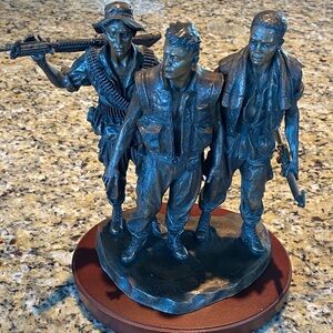 The Official Franklin Mint Vietnam Veterans “Three Servicemen” Bronze Sculpture